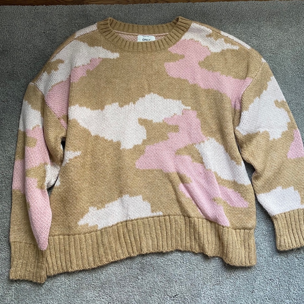 Tan and Pink Camo Sweater